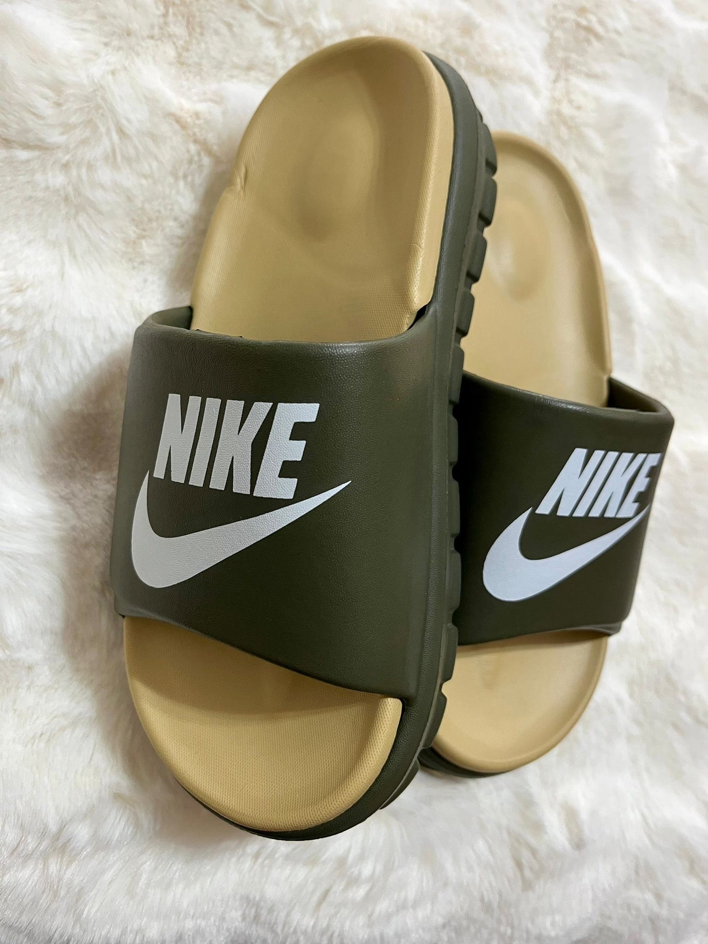 Papuci Barbati Nk Verde/Crem