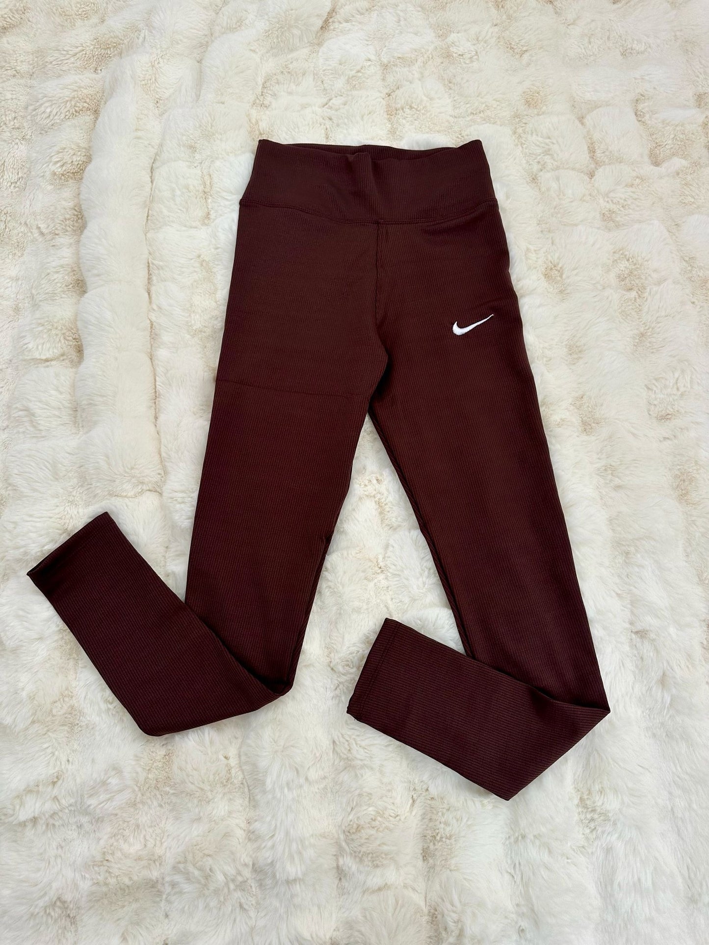 Pantalon Dama Nk Visiniu