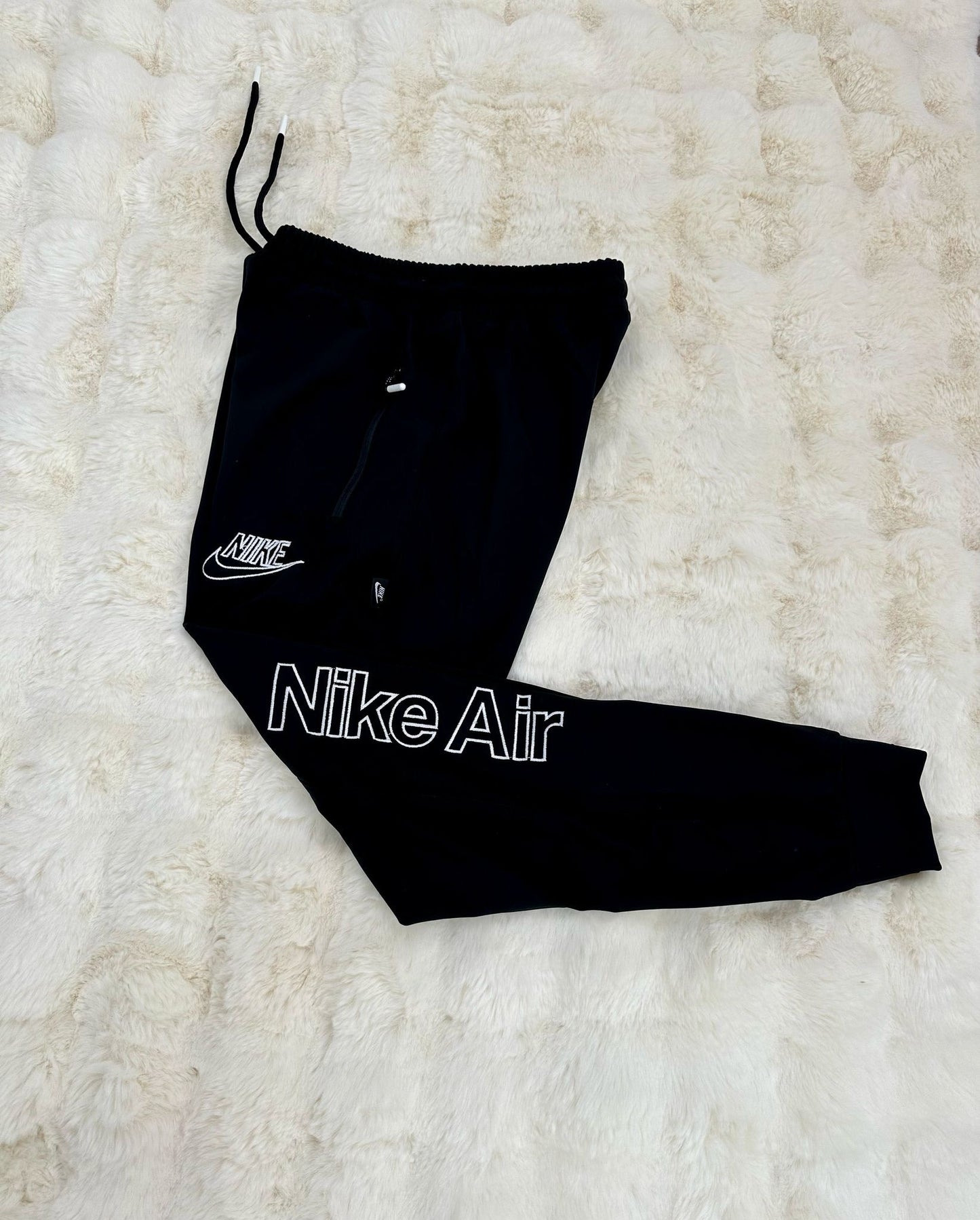 Pantalon Barbat NK Negru/Alb